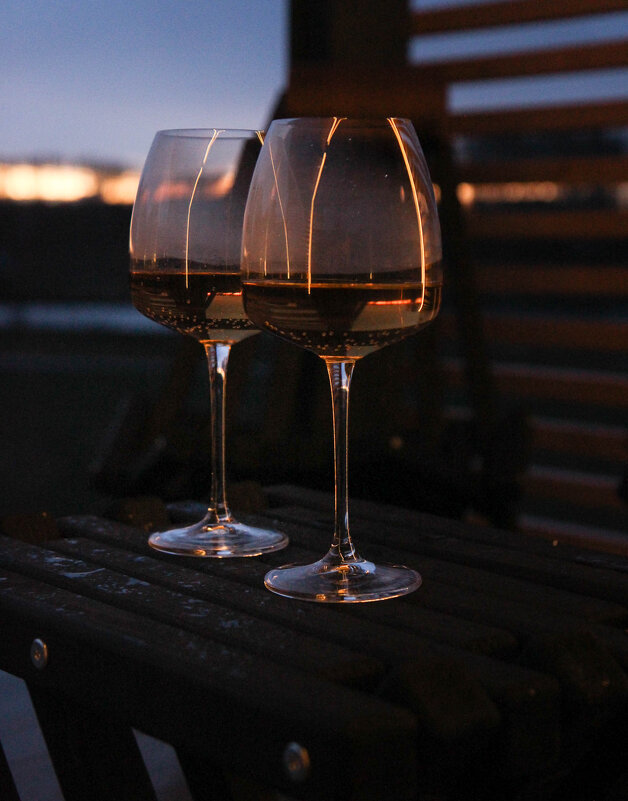 Апрельский вечер ... - Евгения Каравашкина Апрельский вечер ... - Евгения Каравашкина