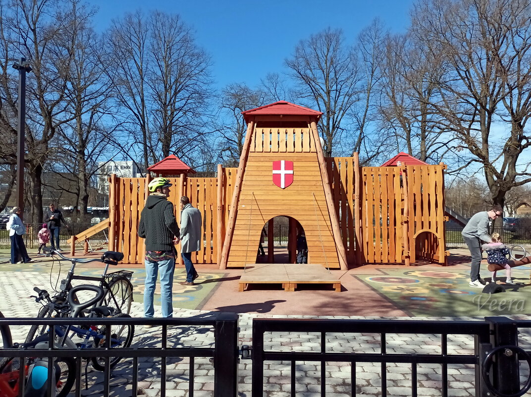 На Башенной площади - Veera V На Башенной площади - Veera V