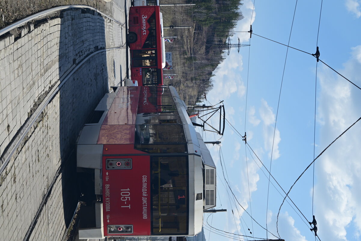 Тепло, застывшее в воздухе - Владислав Левашов Тепло, застывшее в воздухе - Владислав Левашов