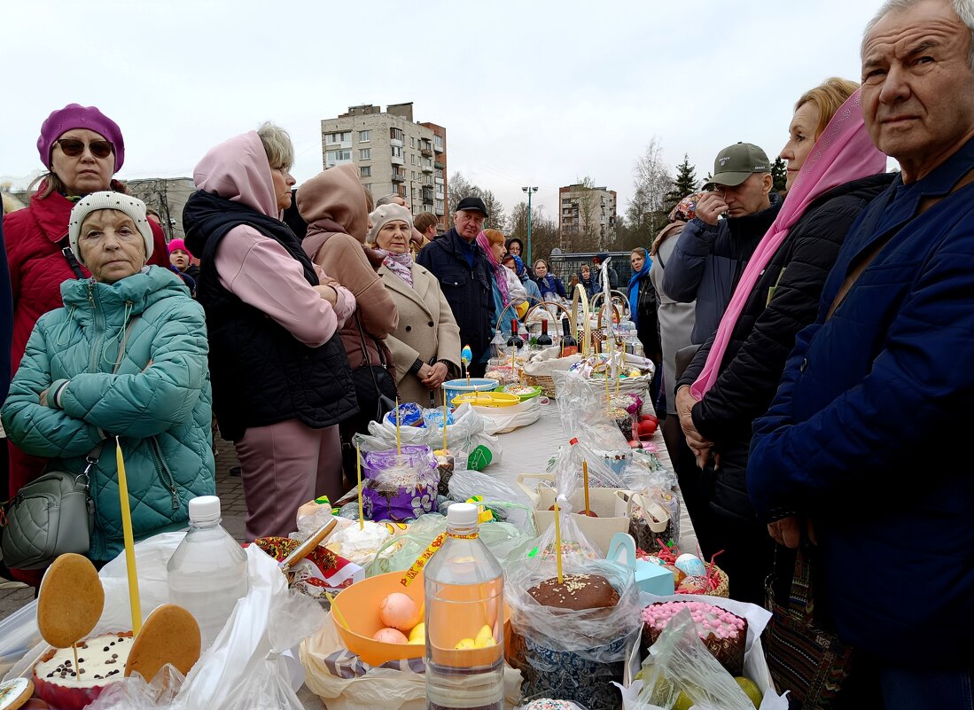 В праздничный день Пасхи. - Мария Васильева
