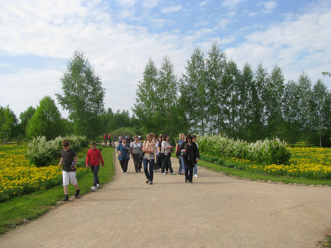 Экскурсия в Тригорском - Олег Зоркий