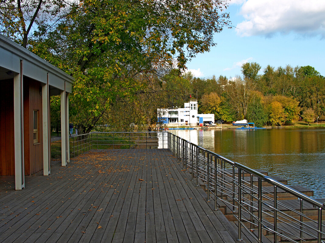 Лодочная станция - Игорь Белоногов