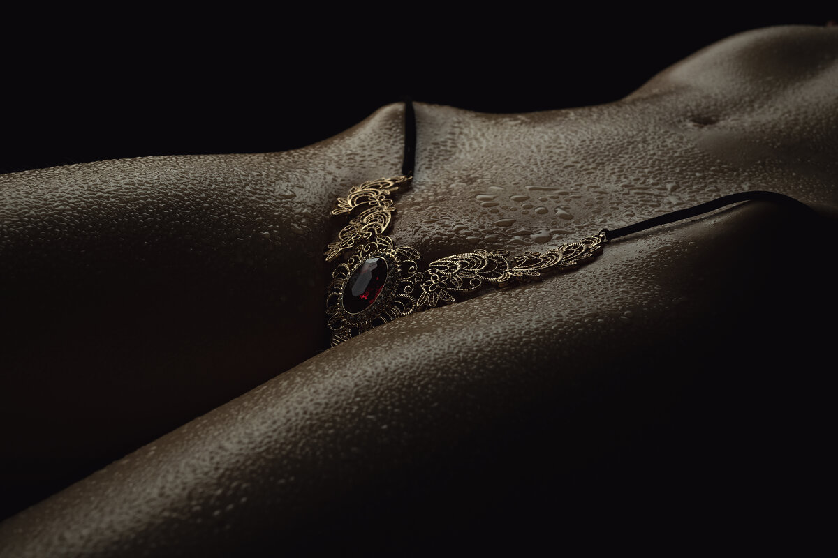 *** - Alexandr Khizhniak