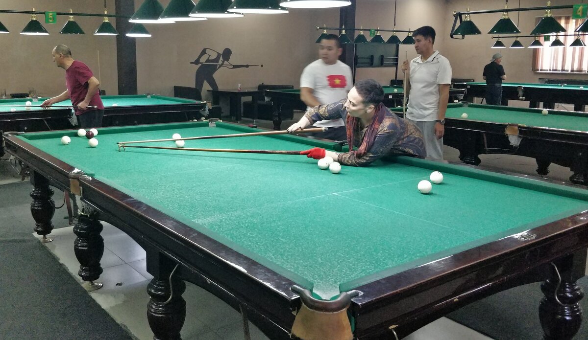 Хорошо,играет. - Андрей Хлопонин Хорошо,играет. - Андрей Хлопонин