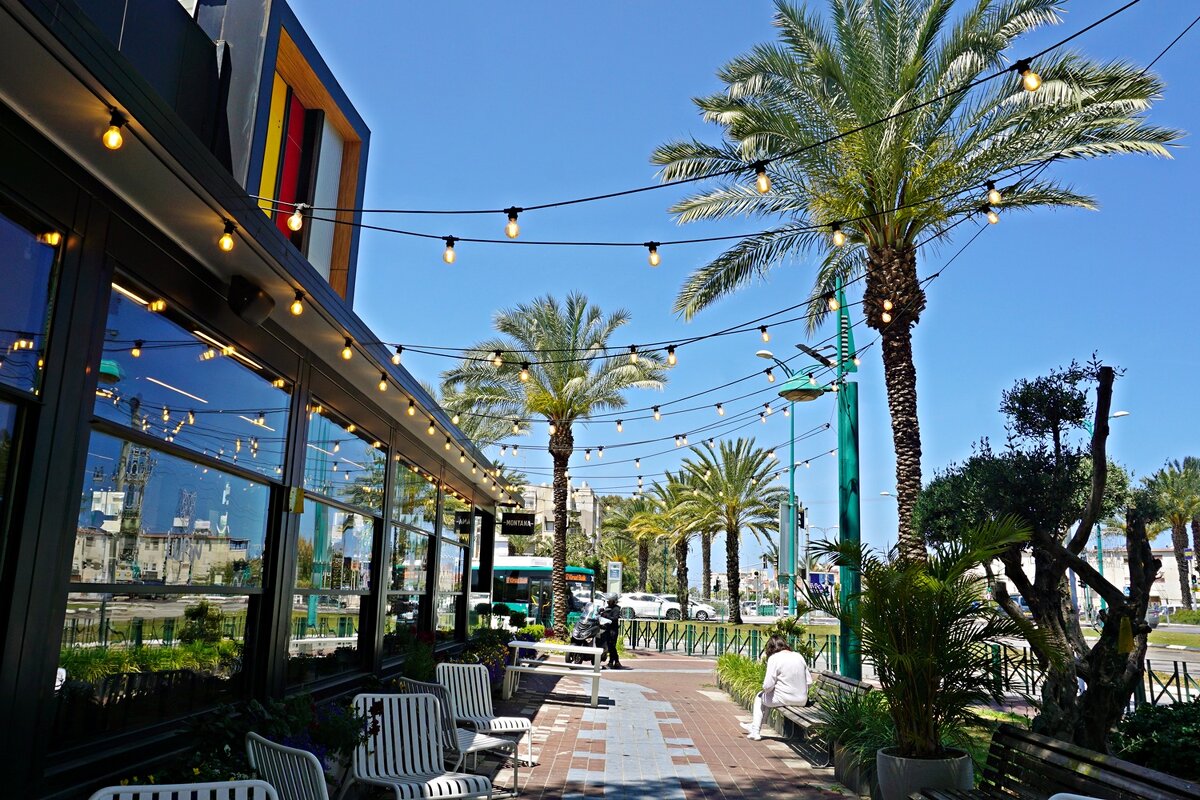 просто улица - Александр Корчемный