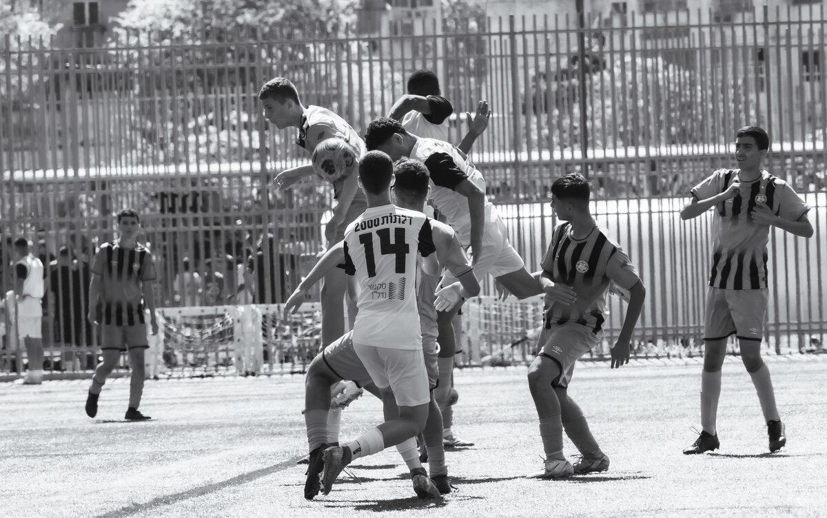 страсти по футболу... - Осень страсти по футболу... - Осень