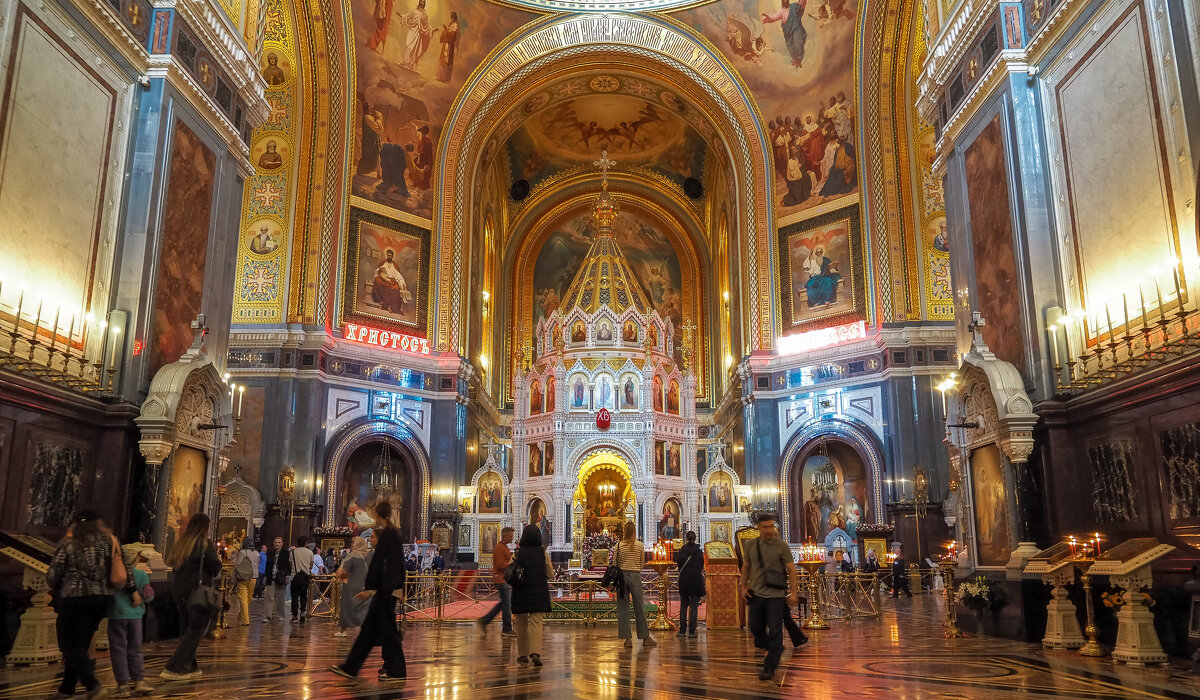 В Храме Христа Спасителя - юрий поляков В Храме Христа Спасителя - юрий поляков
