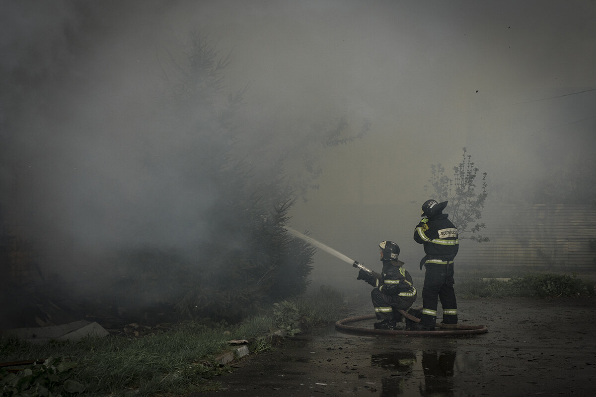 Пожар (не репортаж) - Владимир Носов Пожар (не репортаж) - Владимир Носов