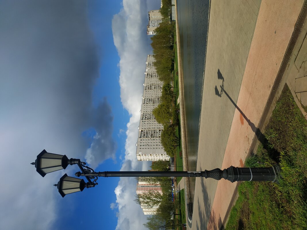 Хоть и холодно - Андрей Лукьянов Хоть и холодно - Андрей Лукьянов