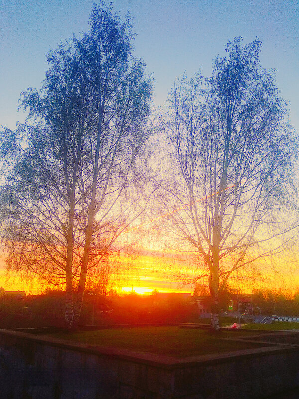 Апрельский закат - Сергей Кочнев