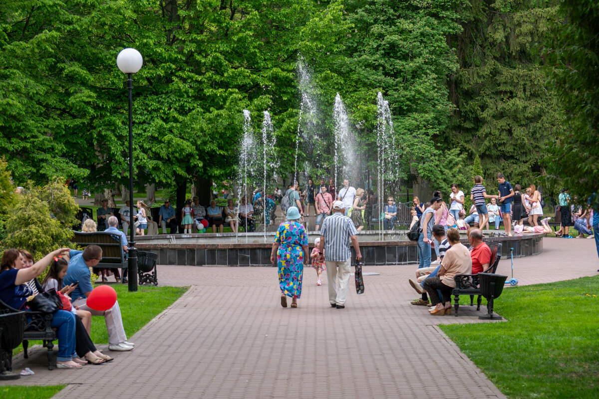 Парк в городе Гомель - Игорь Сикорский
