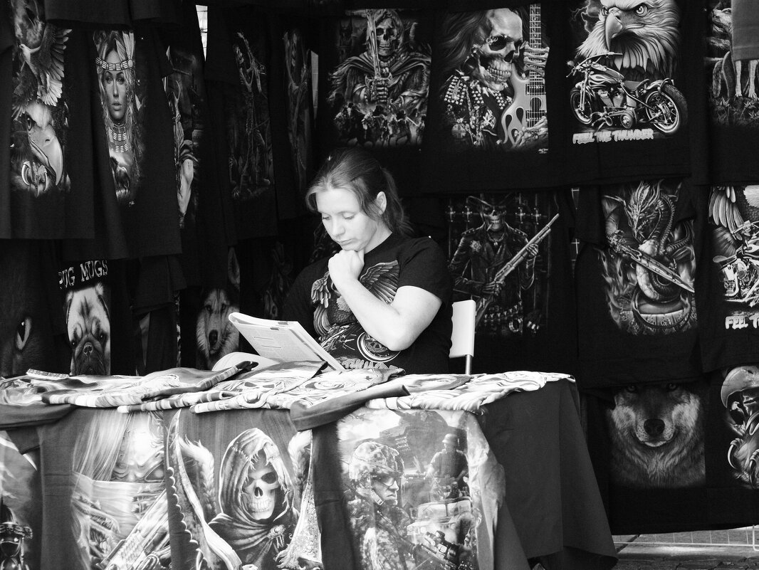 *** - Виктор Никитенко