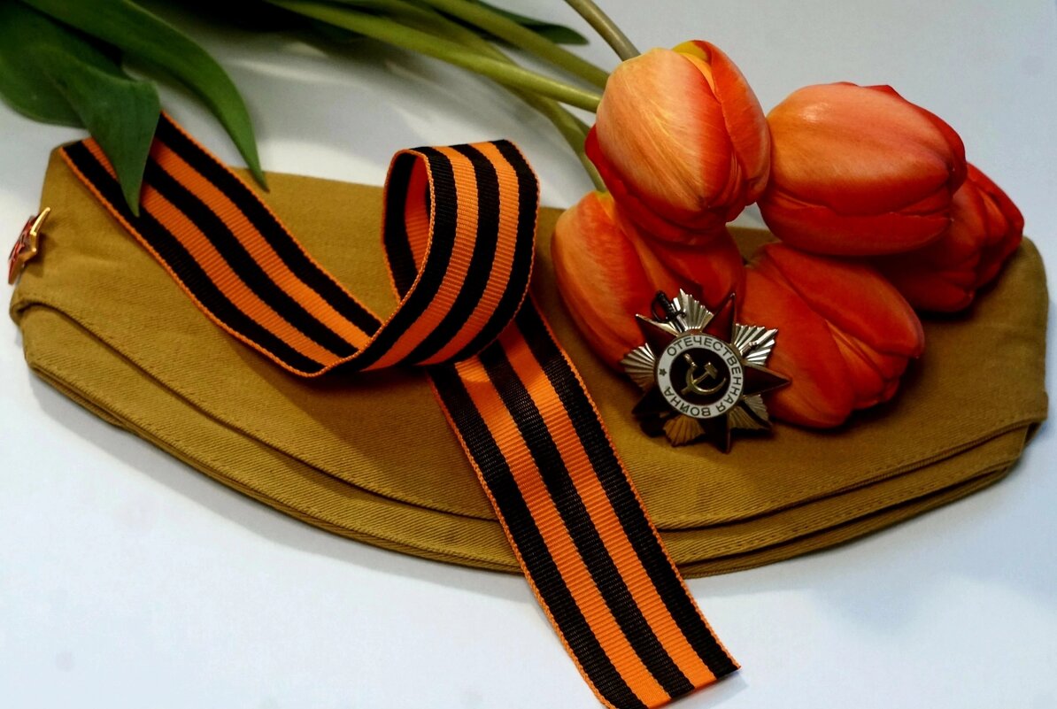 Натюрморт посвященный Дню Победы 9 мая. - александр Натюрморт посвященный Дню Победы 9 мая. - александр