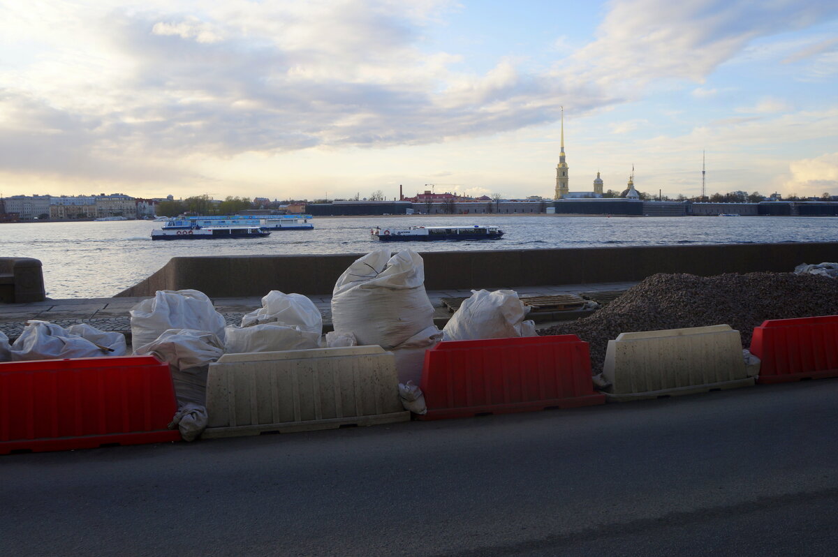 на Дворцовой набережной - zavitok *
