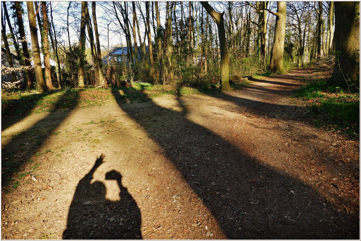 ЛЮДИ, ГДЕ ВЫ? - Elvira E. 