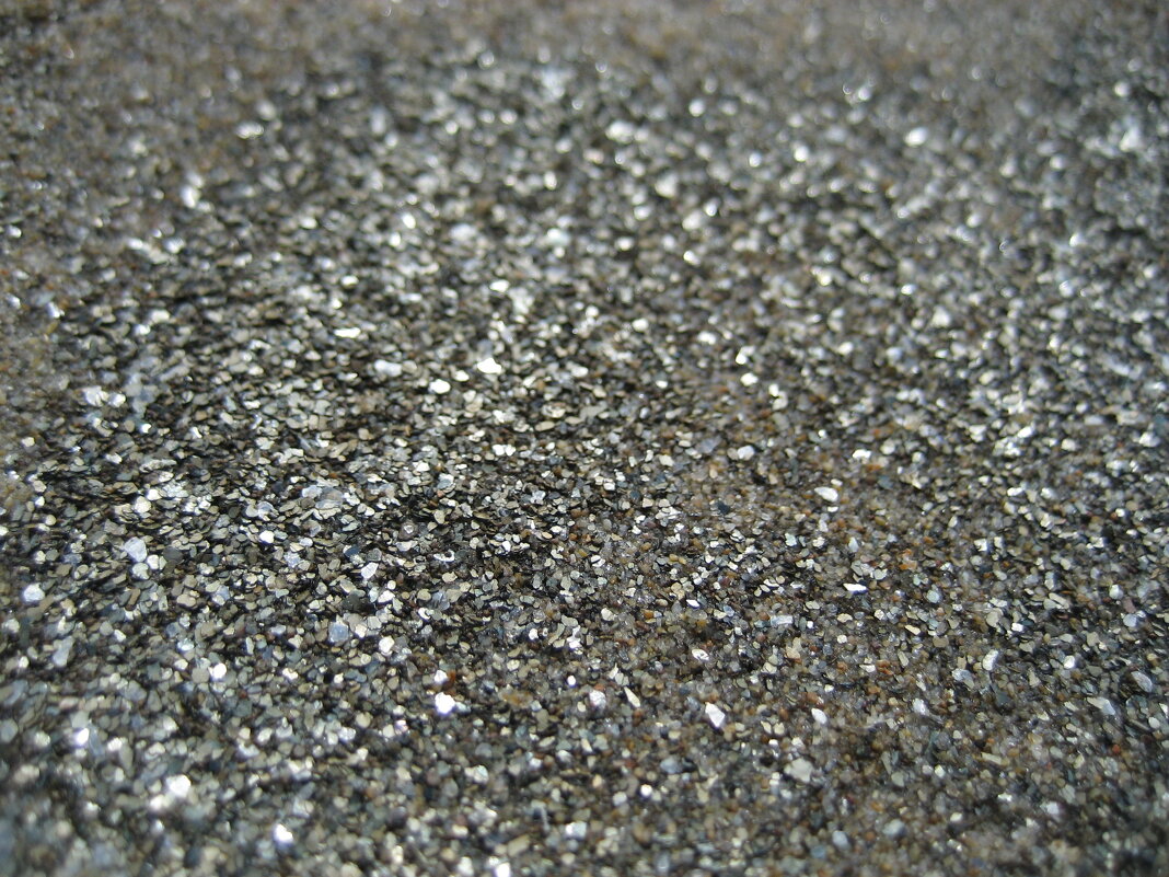 Слюда на речном песке - Anna Ivanova Слюда на речном песке - Anna Ivanova