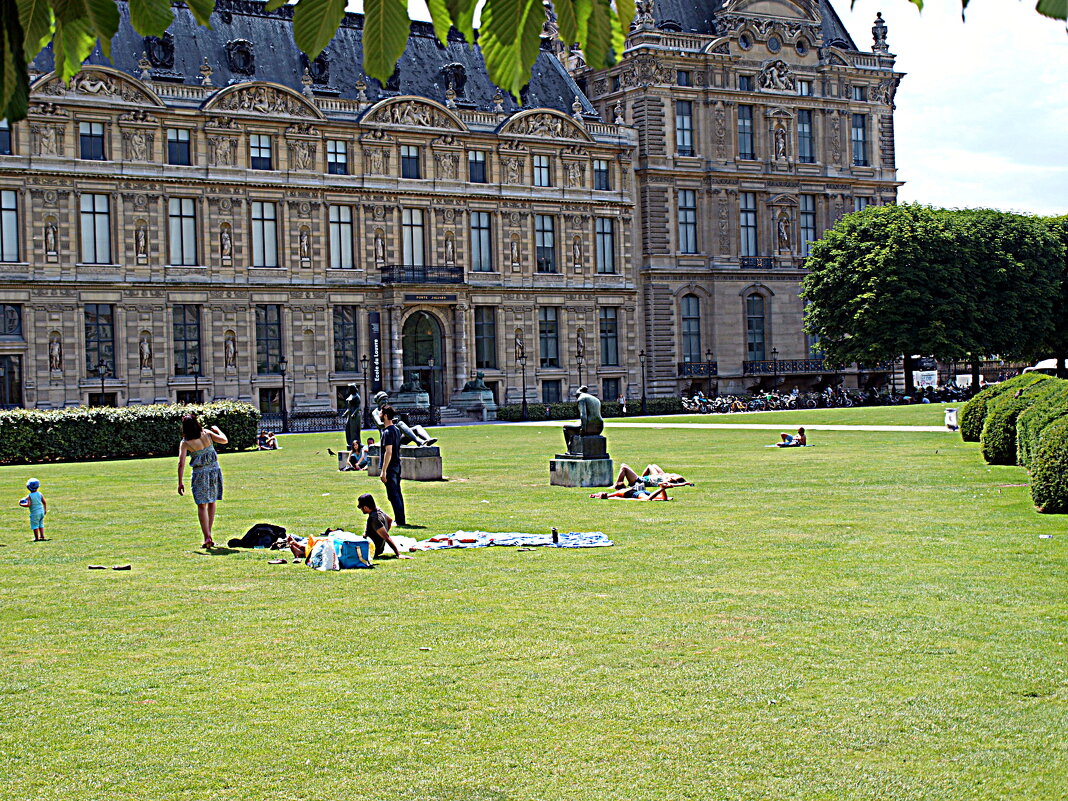 Париж. - Владимир Драгунский Париж. - Владимир Драгунский