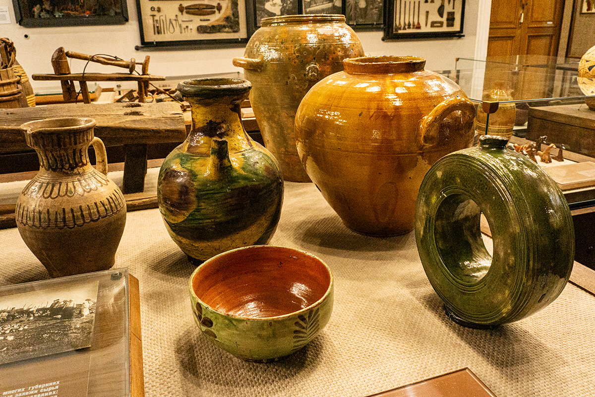 По залам музея - Ирина Соловьёва По залам музея - Ирина Соловьёва