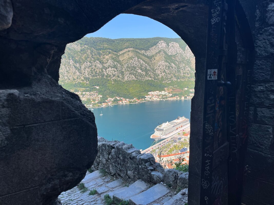 Черногория, город Котор - Малик Рамазанов