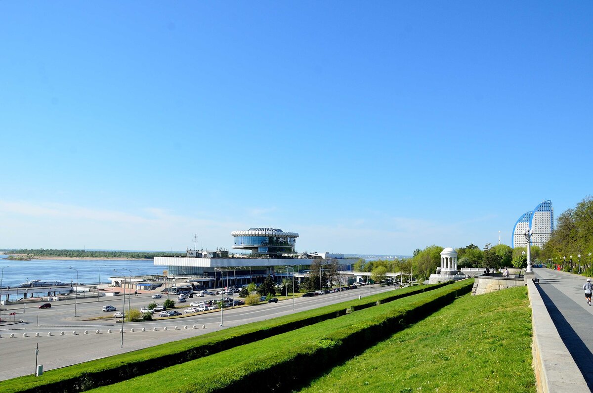 Набережная, речной вокзал, Волгоград - Александр Стариков Набережная, речной вокзал, Волгоград - Александр Стариков
