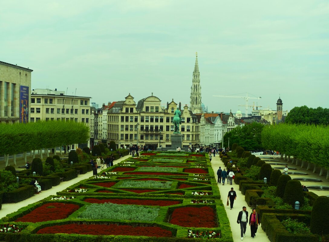 Гора Искусств(Mont des Arts) - Aida10 Гора Искусств(Mont des Arts) - Aida10