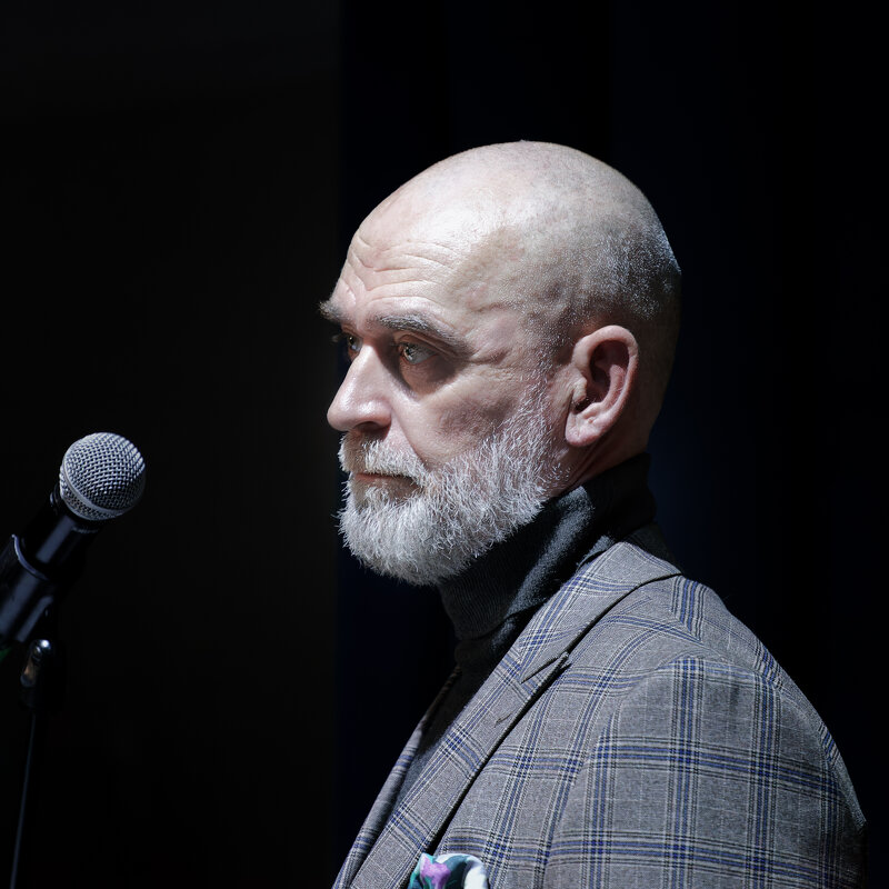 * - Александр Лисовский