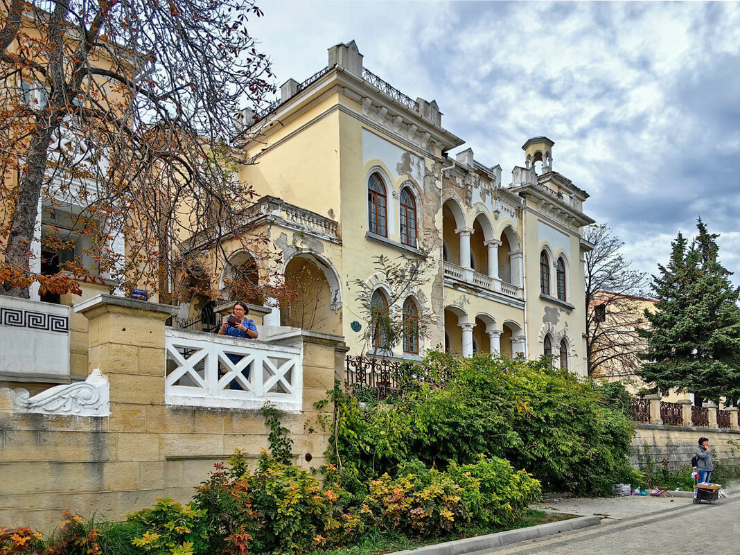 Прогулка по Феодосии - ИРЭН@ . Прогулка по Феодосии - ИРЭН@ .