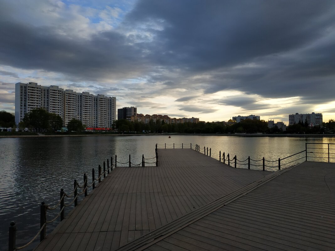 Тихий вечер - Андрей Лукьянов Тихий вечер - Андрей Лукьянов