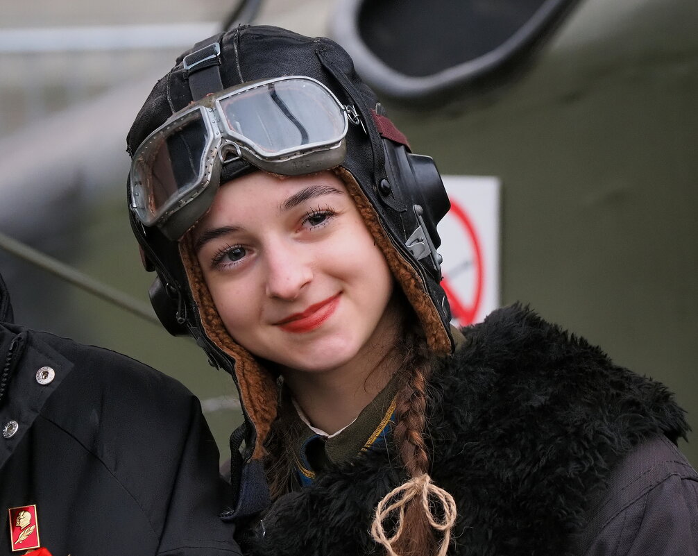 На Красной площади, мероприятие посвящённое обороне Москвы. - Евгений Седов На Красной площади, мероприятие посвящённое обороне Москвы. - Евгений Седов