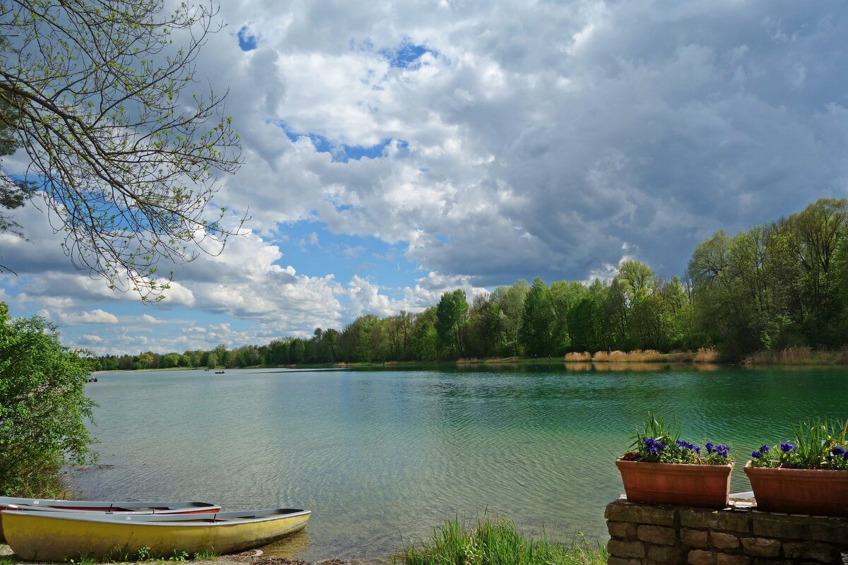 Прозрачный воздух чист, в нём свежесть и прохлада... - Галина Прозрачный воздух чист, в нём свежесть и прохлада... - Галина