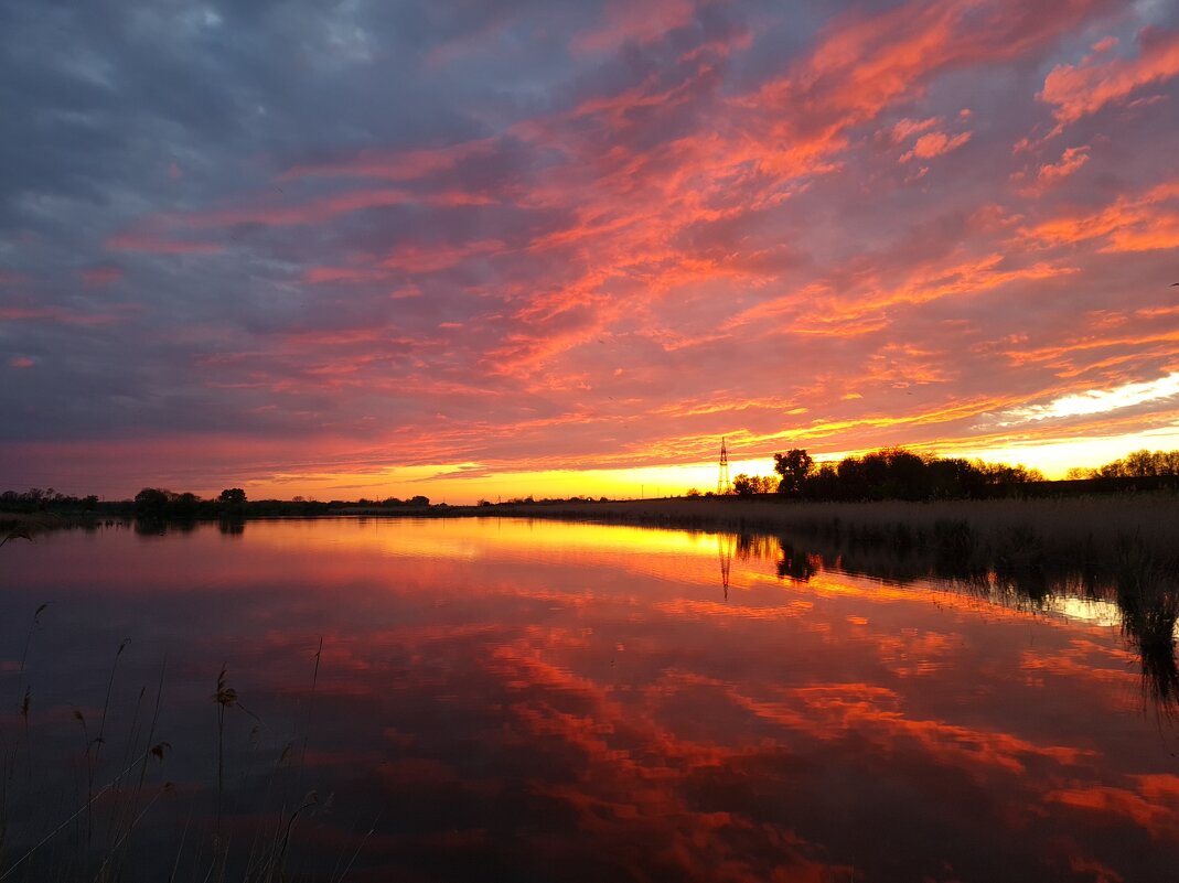 Закат на реке Журавка - Валерий Ткаченко Закат на реке Журавка - Валерий Ткаченко