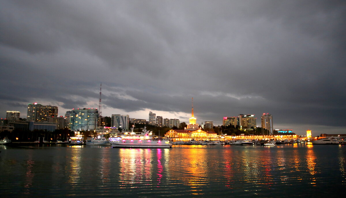 Морской порт - Валерий 