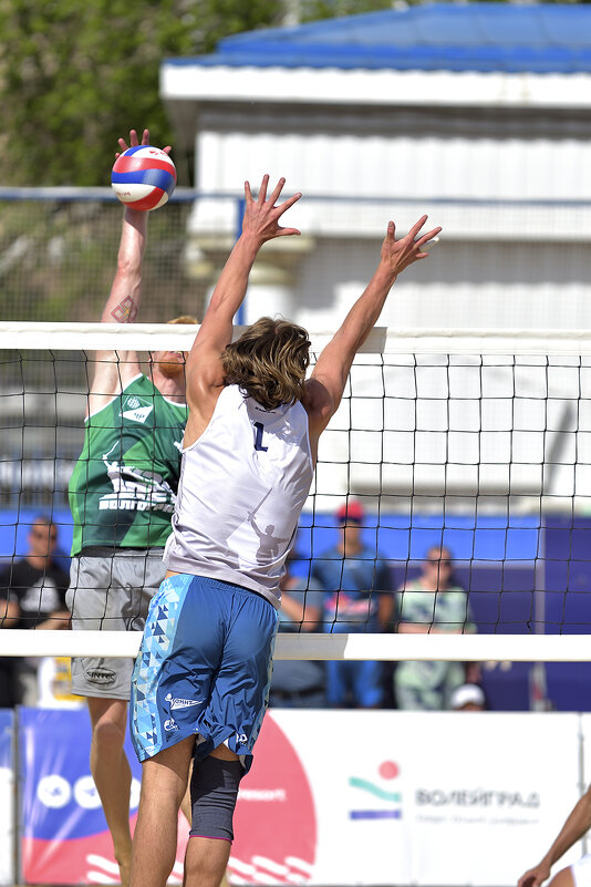 В атаке! - Александр Гриднев