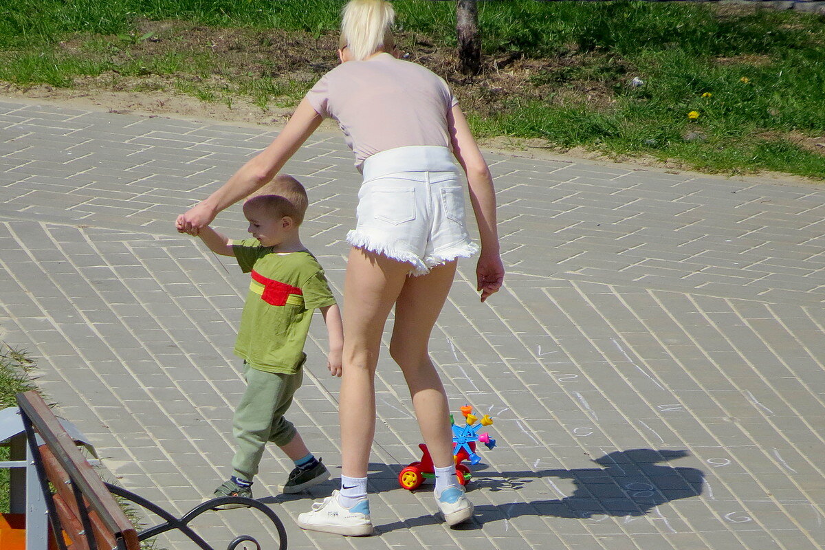 Апрельское „лето" - Сеня Белгородский Апрельское „лето" - Сеня Белгородский