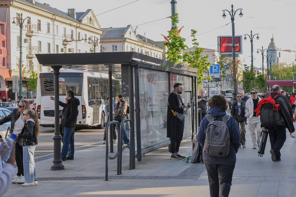 Майский вечер на Проспекте Революции - Татьяна Машошина Майский вечер на Проспекте Революции - Татьяна Машошина