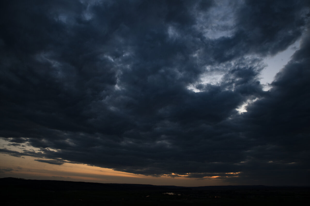 *** - Alexandr Khizhniak