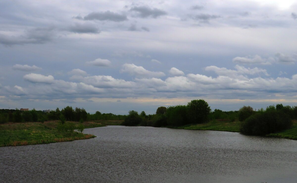 Пасмурное утро - Андрей Снегерёв