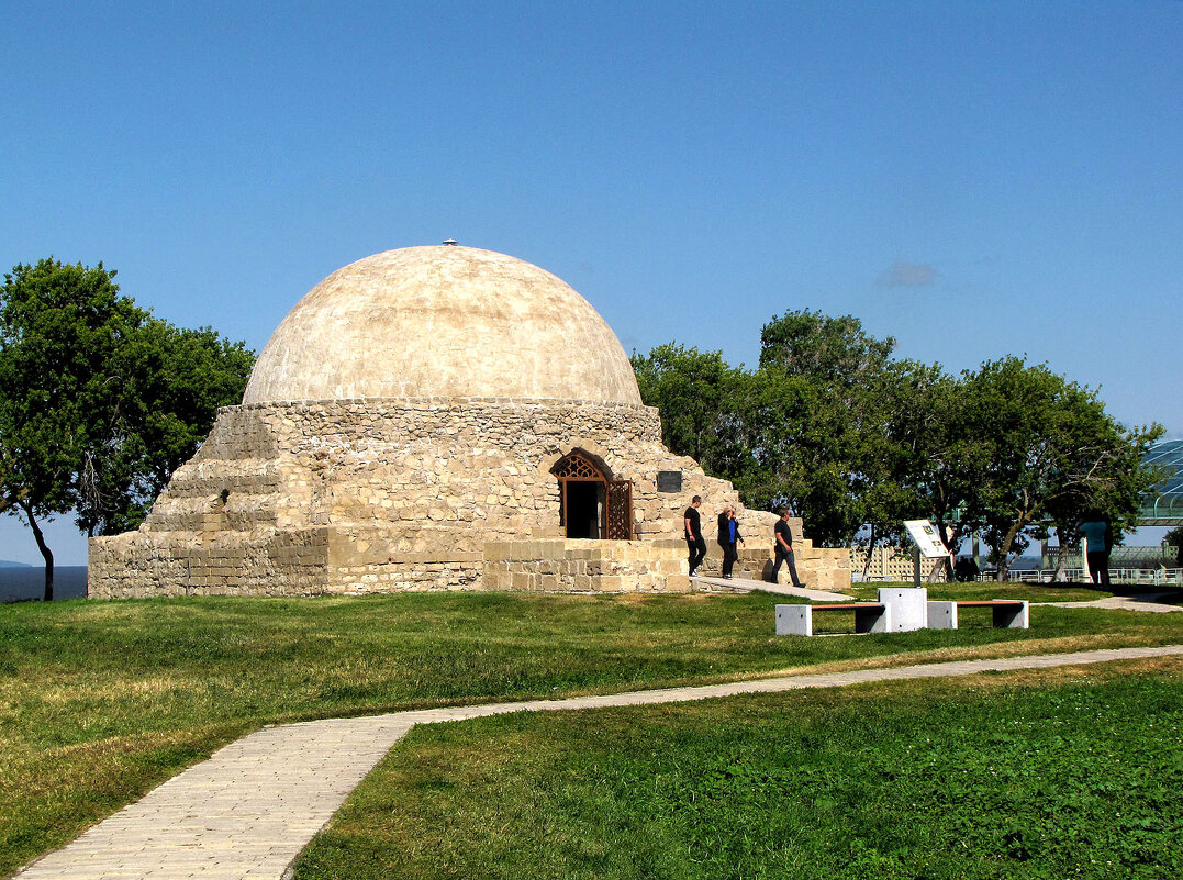 Северный мавзолей - Александр Ильчевский Северный мавзолей - Александр Ильчевский