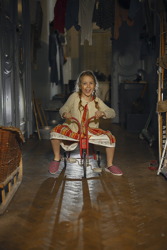 коммунальная квартира) - Юлия Поплевченкова коммунальная квартира) - Юлия Поплевченкова