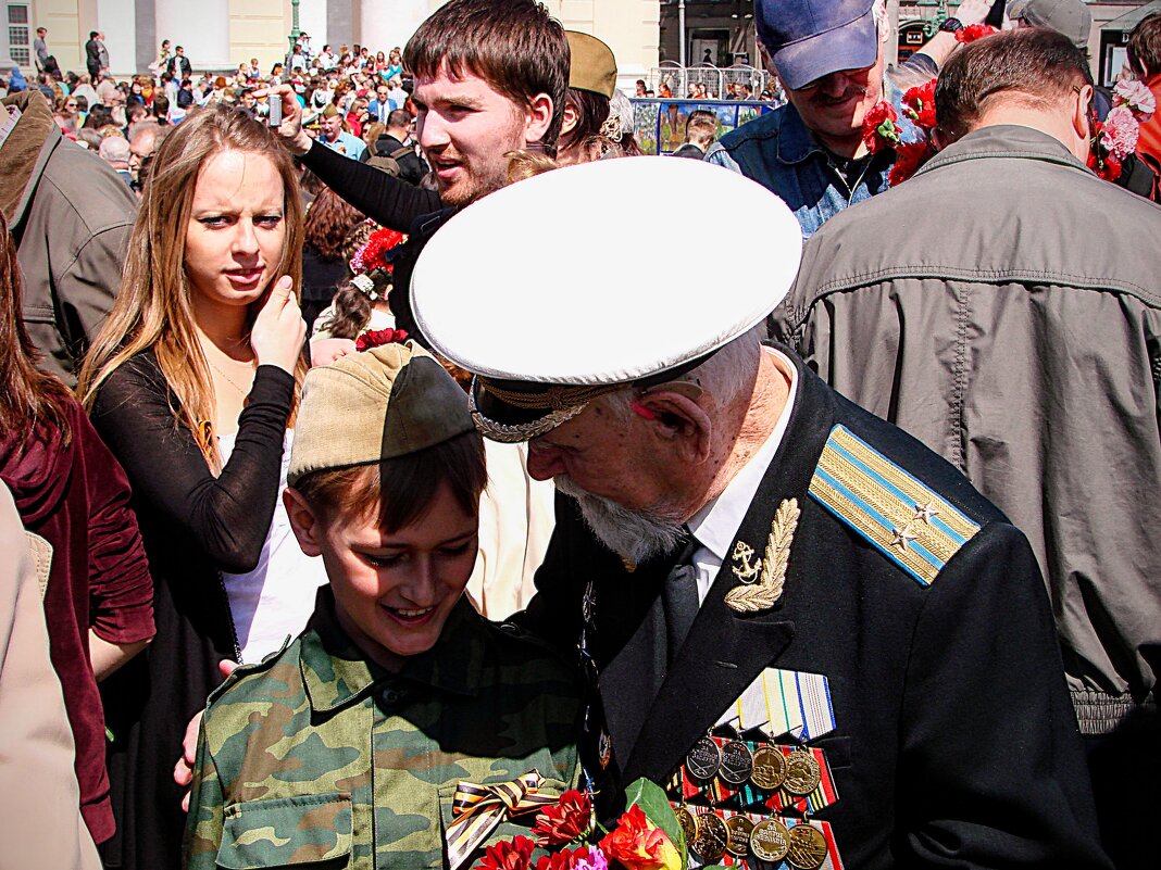 Цветы ветерану - Анатолий Колосов
