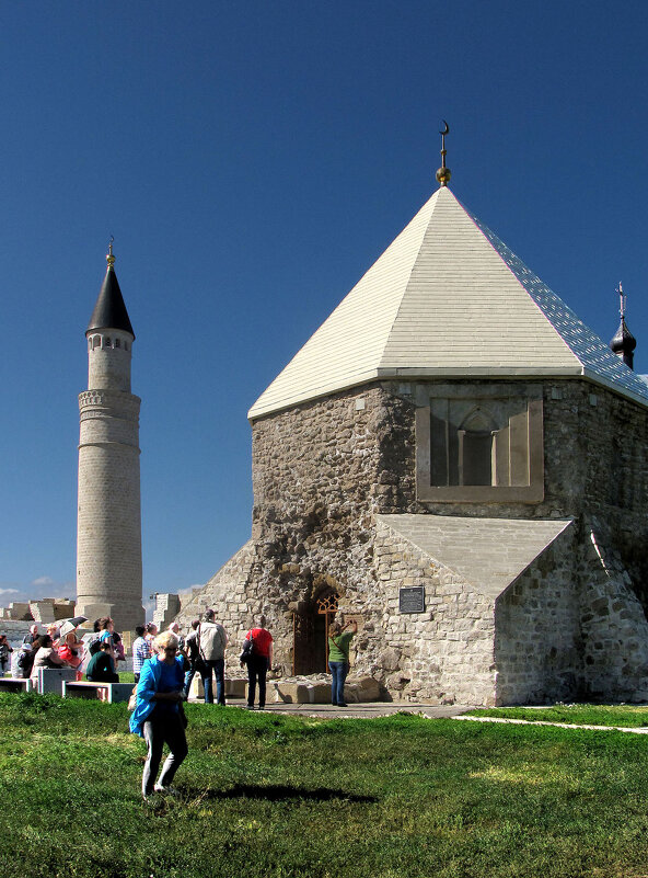 Большой минарет и Восточный мавзолей - Александр Ильчевский Большой минарет и Восточный мавзолей - Александр Ильчевский