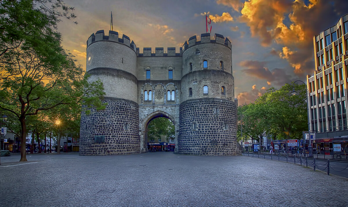 Ханенторбург - Андроник Александр 