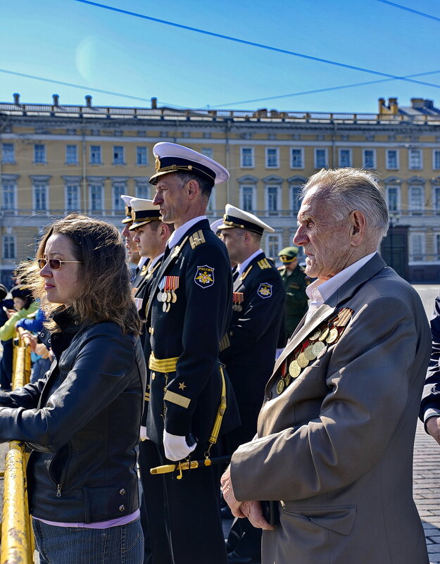 ЭСТАФЕТА ПОКОЛЕНИЙ. С Днем Победы, друзья! - Виталий Половинко ЭСТАФЕТА ПОКОЛЕНИЙ. С Днем Победы, друзья! - Виталий Половинко