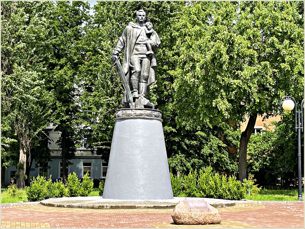 Памятник Воину победителю. - Валерия Комова