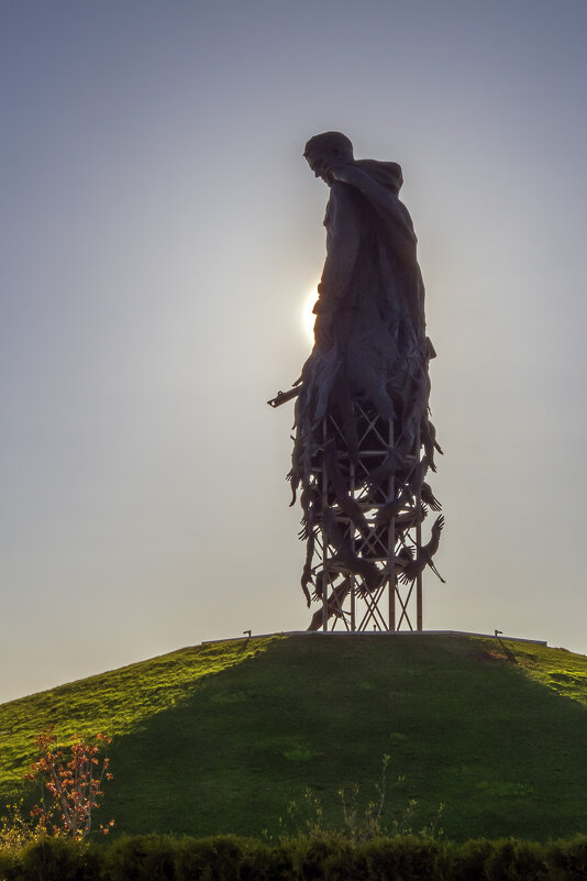 Праздник со слезами на глазах - Сергей Цветков Праздник со слезами на глазах - Сергей Цветков