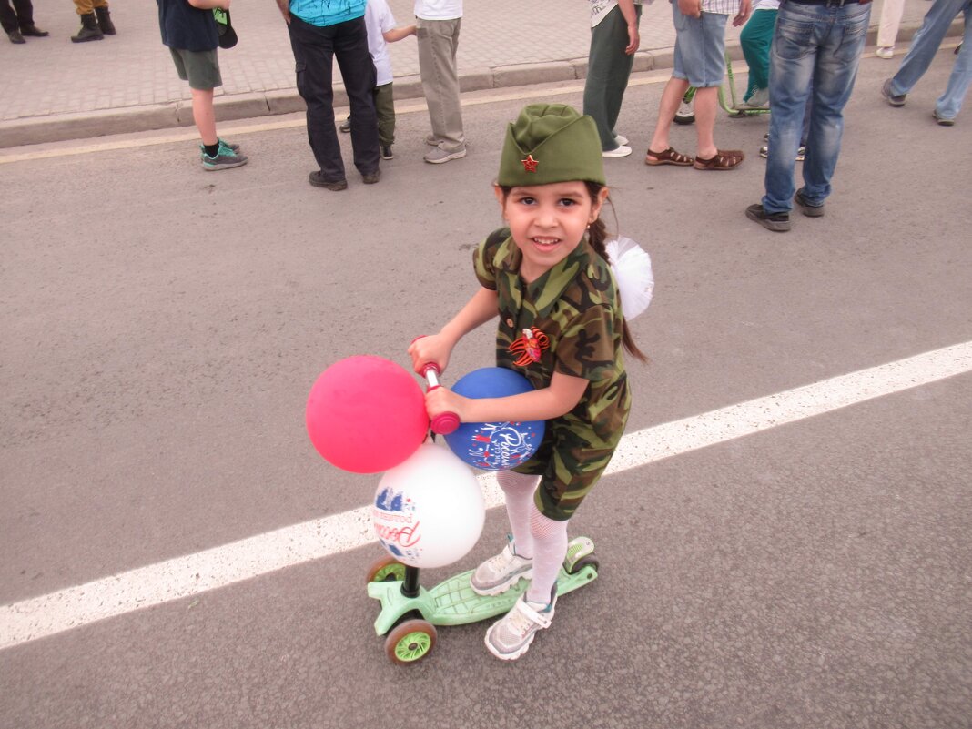 На празднике Победы - Андрей Макурин На празднике Победы - Андрей Макурин