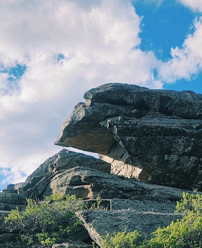 Скалы.Причуды природы - Георгиевич Скалы.Причуды природы - Георгиевич