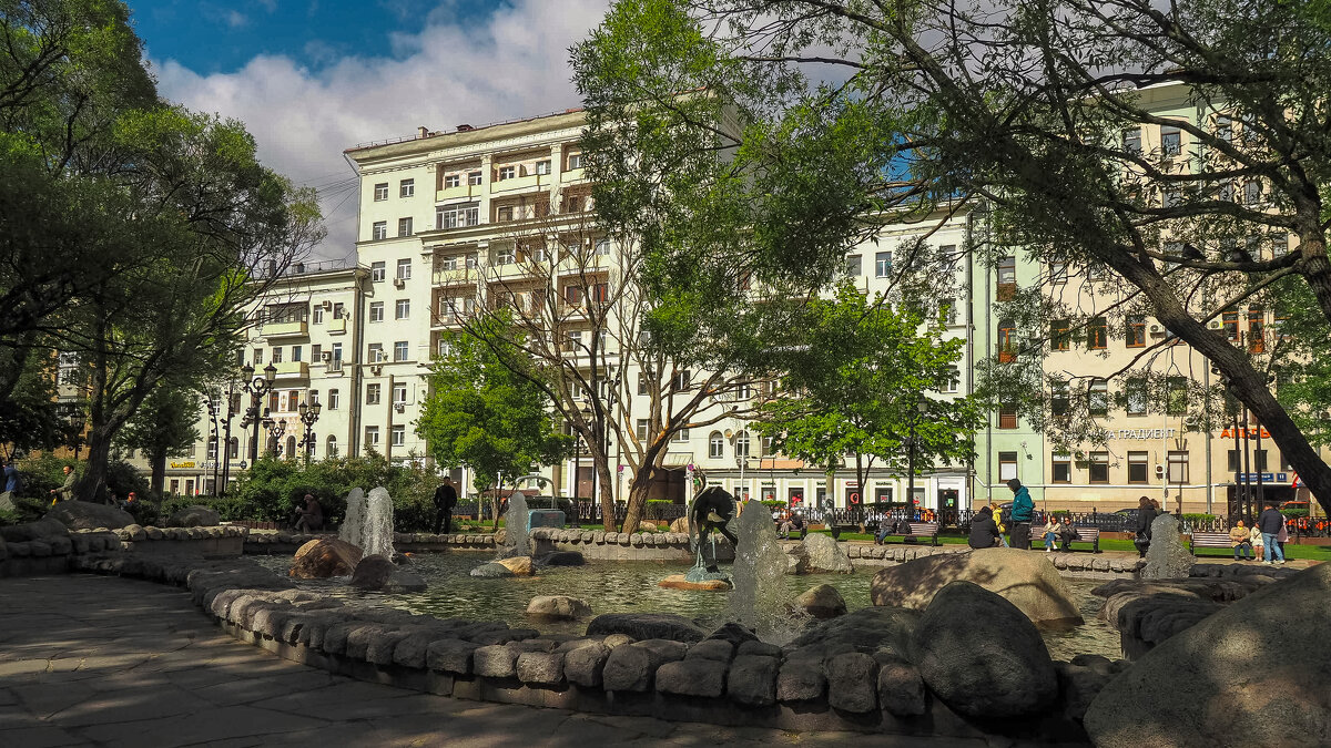 Уголок Москвы - юрий поляков