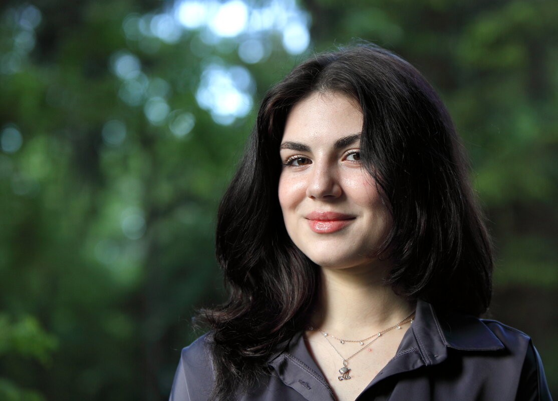 Принимайте осетинскую Джоконду... - Олег Стасенко Принимайте осетинскую Джоконду... - Олег Стасенко