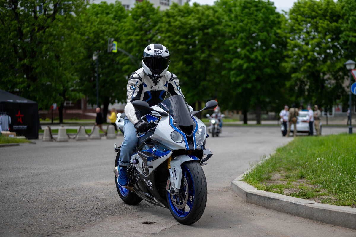 На BMW - Referee (Дмитрий)